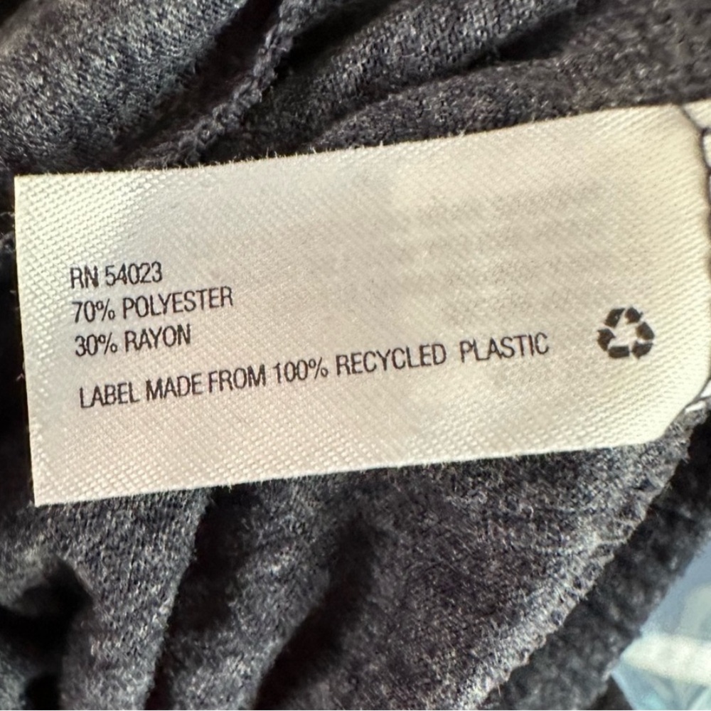 GAP Charcoal Gray 3/4 Sleeve V Neck Slouchy tie waist Top Shirt Medium - Picture 15 of 16
